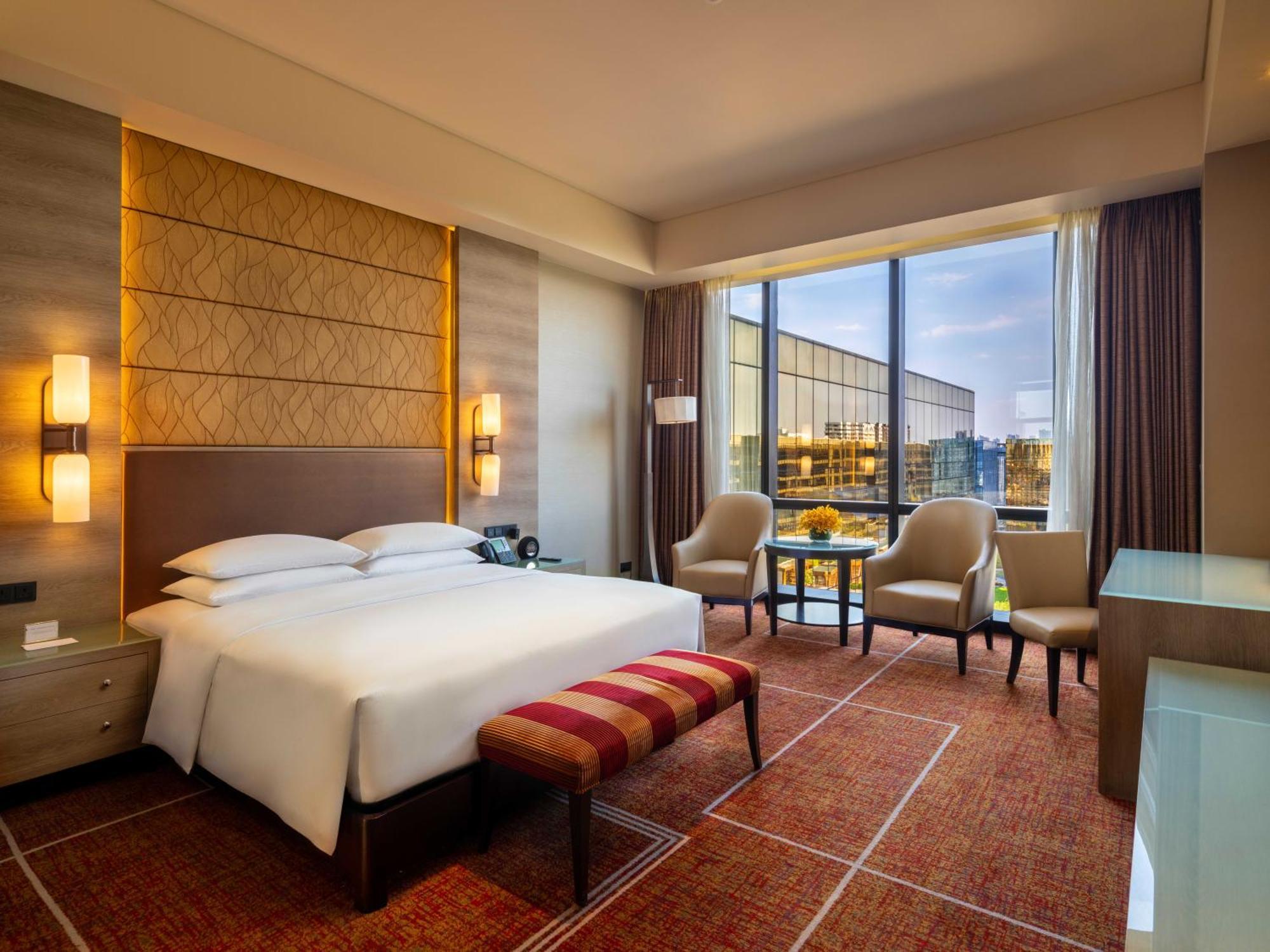 King Room Club Access